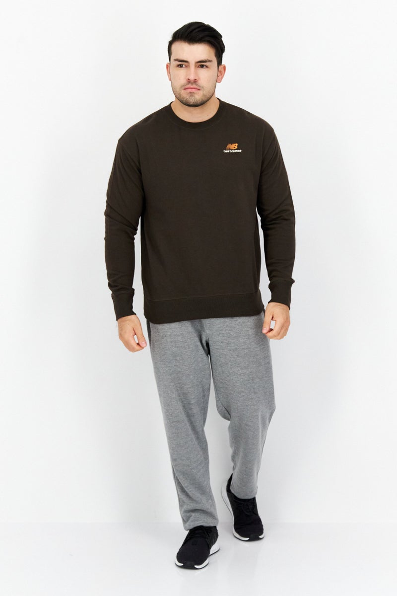 New Balance Men Sportswear Fit  Brand Logo Training Sweatshirts, Brown - Image 3